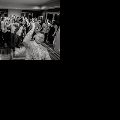 Elizabeth and Brett's wedding at Lancemore, Milawa | King Valley Wedding Photographers | Lindenwarah-milawa-weddings-Lizzie-Brett-0083.jpg