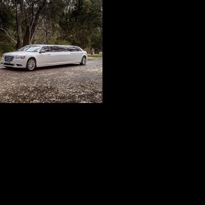 Elizabeth and Brett's wedding at Lancemore, Milawa | King Valley Wedding Photographers | Lindenwarah-milawa-weddings-Lizzie-Brett-0041.jpg