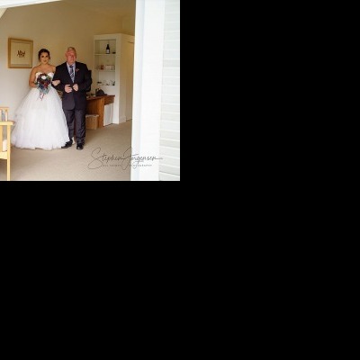 Elizabeth and Brett's wedding at Lancemore, Milawa | King Valley Wedding Photographers | Lindenwarah-milawa-weddings-Lizzie-Brett-0022.jpg