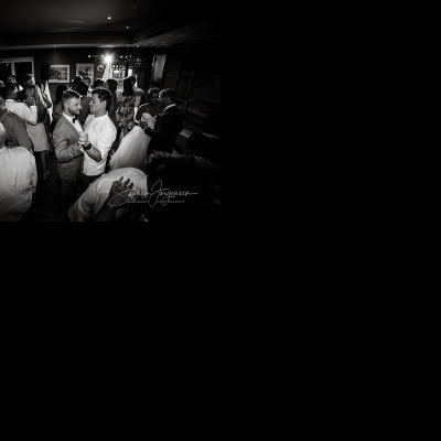 Elizabeth and Brett's wedding at Lancemore, Milawa | King Valley Wedding Photographers | Lindenwarah-milawa-weddings-Lizzie-Brett-0076.jpg