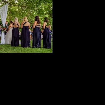 Elizabeth and Brett's wedding at Lancemore, Milawa | King Valley Wedding Photographers | Lindenwarah-milawa-weddings-Lizzie-Brett-0027.jpg