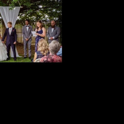 Elizabeth and Brett's wedding at Lancemore, Milawa | King Valley Wedding Photographers | Lindenwarah-milawa-weddings-Lizzie-Brett-0030.jpg