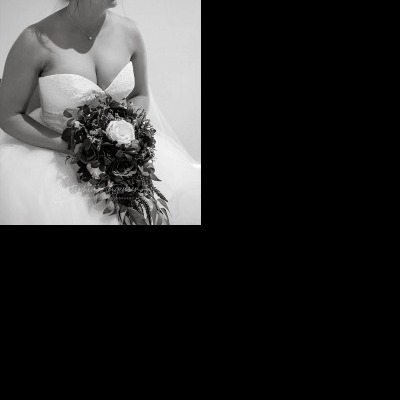 Elizabeth and Brett's wedding at Lancemore, Milawa | King Valley Wedding Photographers | Lindenwarah-milawa-weddings-Lizzie-Brett-0015.jpg