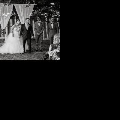 Elizabeth and Brett's wedding at Lancemore, Milawa | King Valley Wedding Photographers | Lindenwarah-milawa-weddings-Lizzie-Brett-0034.jpg