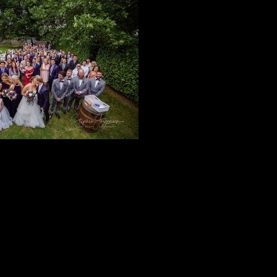 Elizabeth and Brett's wedding at Lancemore, Milawa | King Valley Wedding Photographers | Lindenwarah-milawa-weddings-Lizzie-Brett-0037.jpg