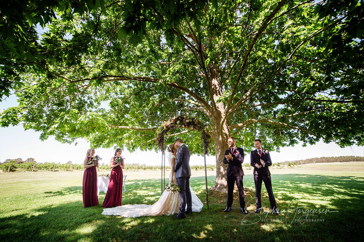 Megan and Daniel's wedding at Brown Brothers Winery, Milawa | Milawa Wedding Photographers | Brown-Brothers-winery-milawa-weddings-Megan-Daniel-0042.jpg