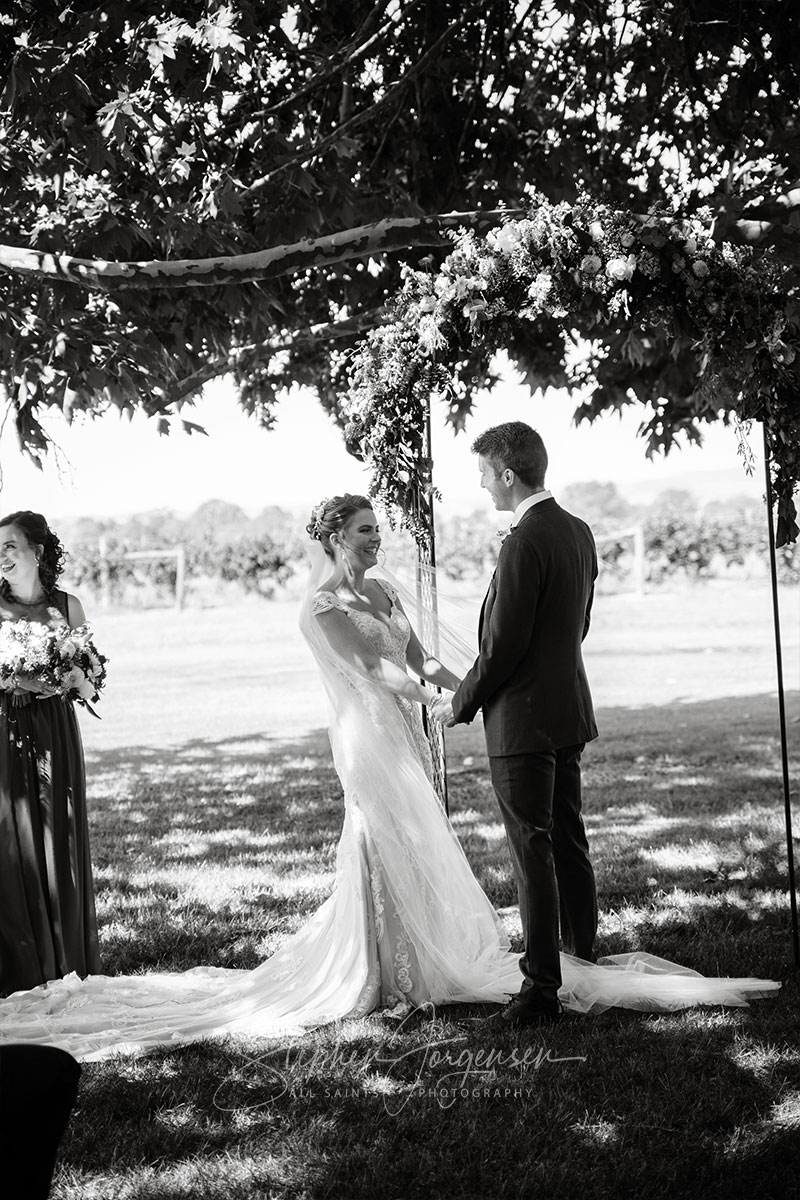 Megan and Daniel's wedding at Brown Brothers Winery, Milawa | Milawa Wedding Photographers | Brown-Brothers-winery-milawa-weddings-Megan-Daniel-0041.jpg