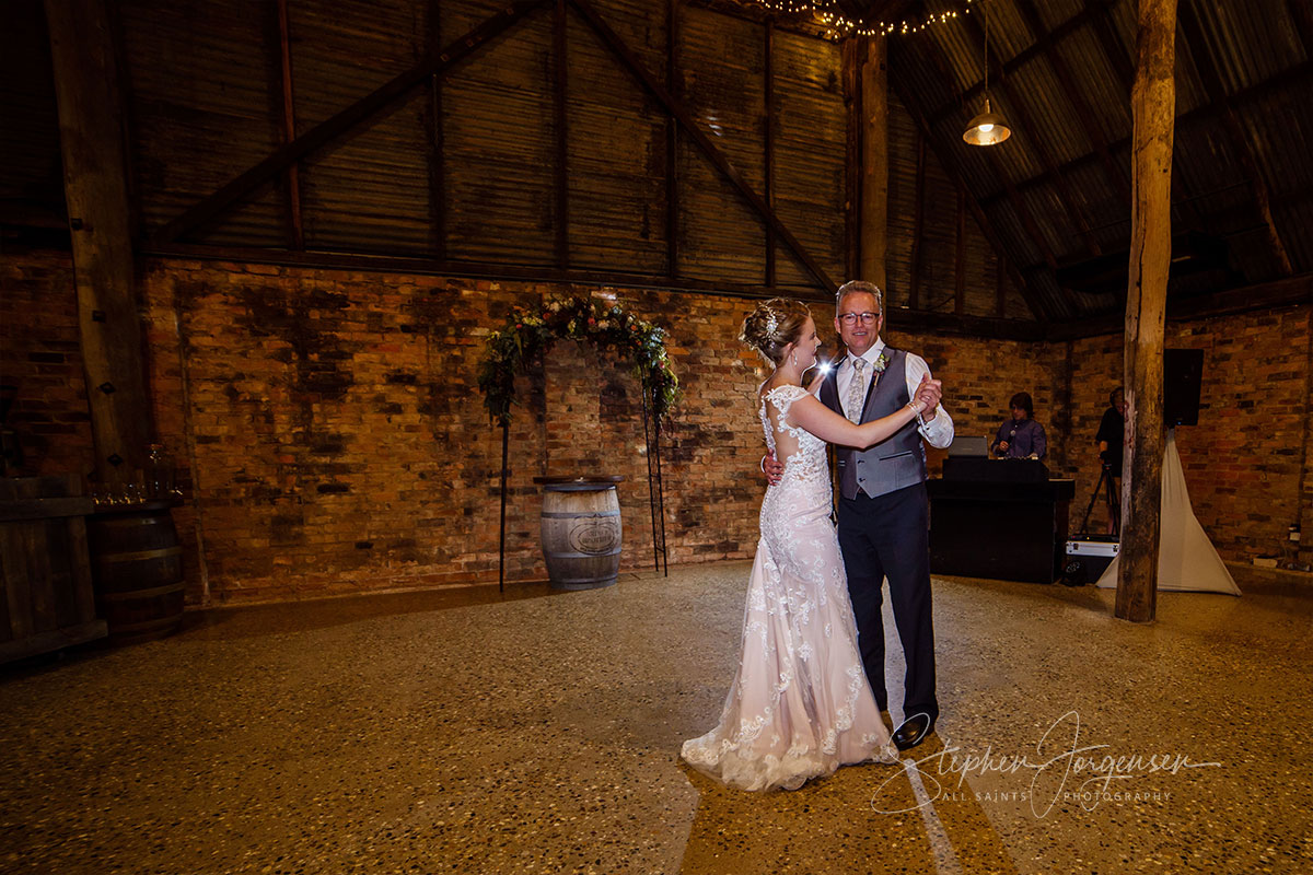 Megan and Daniel's wedding at Brown Brothers Winery, Milawa | Milawa Wedding Photographers | Brown-Brothers-winery-milawa-weddings-Megan-Daniel-0086.jpg