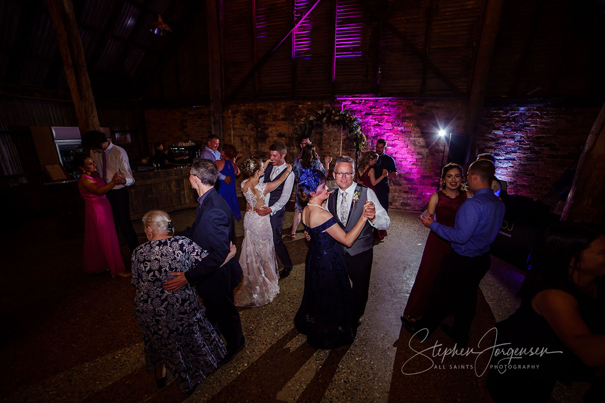 Megan and Daniel's wedding at Brown Brothers Winery, Milawa | Milawa Wedding Photographers | Brown-Brothers-winery-milawa-weddings-Megan-Daniel-0088.jpg