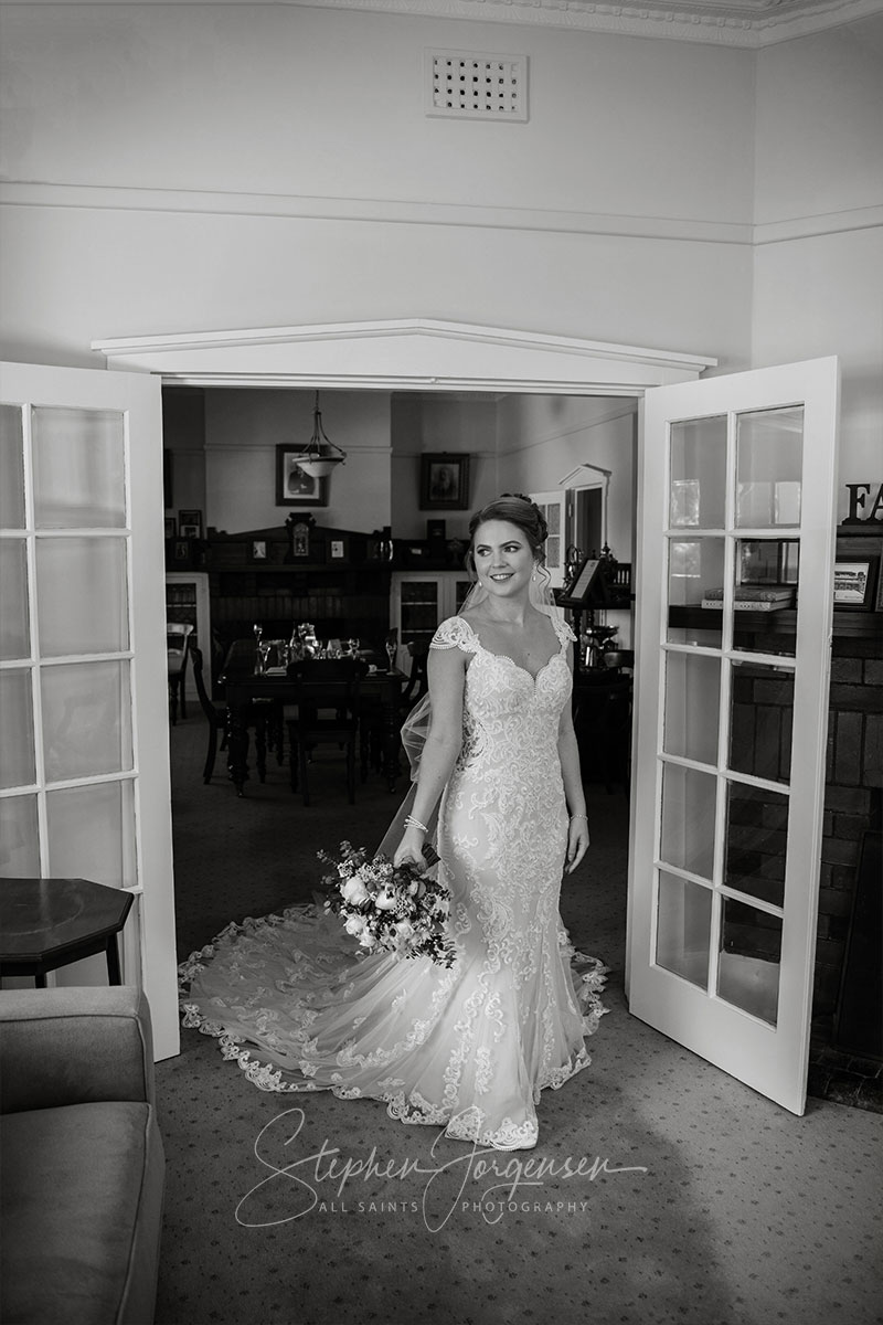 Megan and Daniel's wedding at Brown Brothers Winery, Milawa | Milawa Wedding Photographers | Brown-Brothers-winery-milawa-weddings-Megan-Daniel-0021.jpg