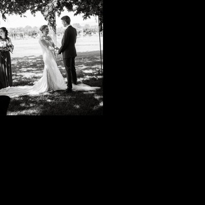 Megan and Daniel's wedding at Brown Brothers Winery, Milawa | Milawa Wedding Photographers | Brown-Brothers-winery-milawa-weddings-Megan-Daniel-0041.jpg