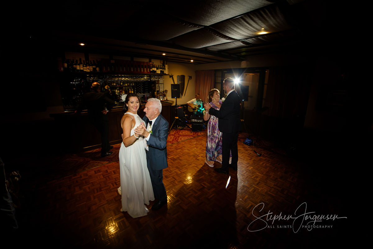 Tracy and Greg's Wedding at the Manor House  | Albury Wedding Photographers  | Allsaintsphotography.wedding.mannorhouse.albury.tracy.greg.0083.jpg