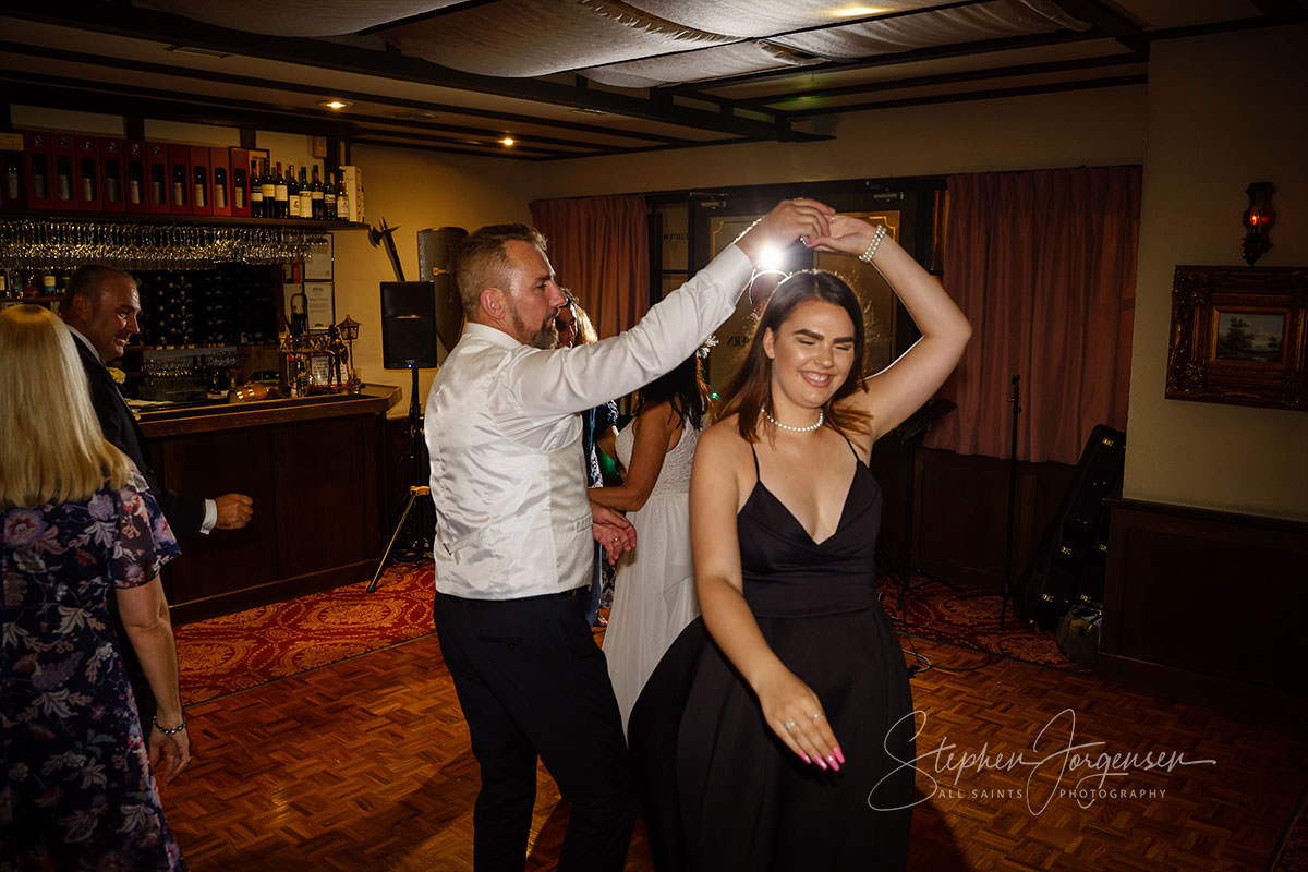 Tracy and Greg's Wedding at the Manor House  | Albury Wedding Photographers  | Allsaintsphotography.wedding.mannorhouse.albury.tracy.greg.0088.jpg