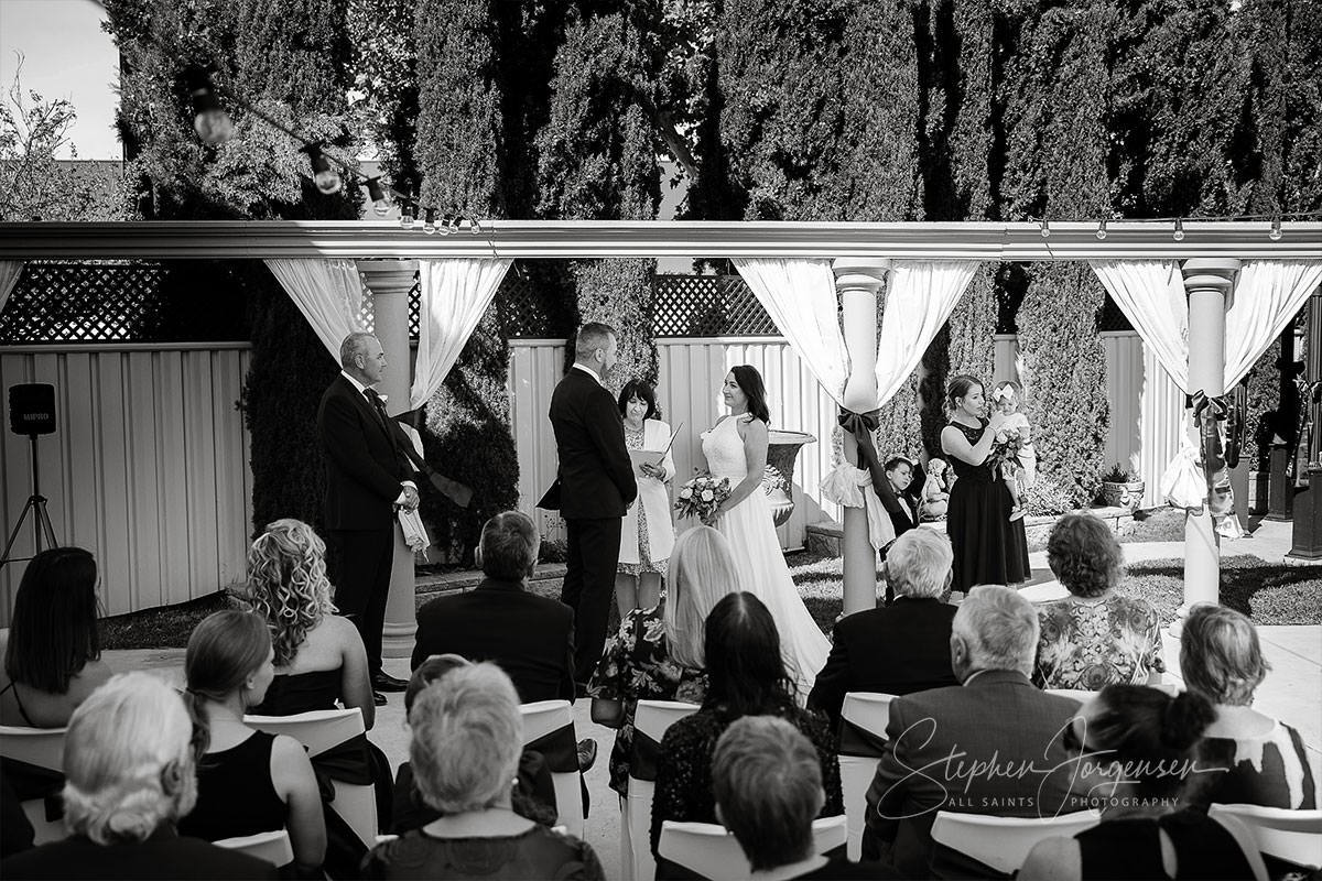 Tracy and Greg's Wedding at the Manor House  | Albury Wedding Photographers  | Allsaintsphotography.wedding.mannorhouse.albury.tracy.greg.0027.jpg