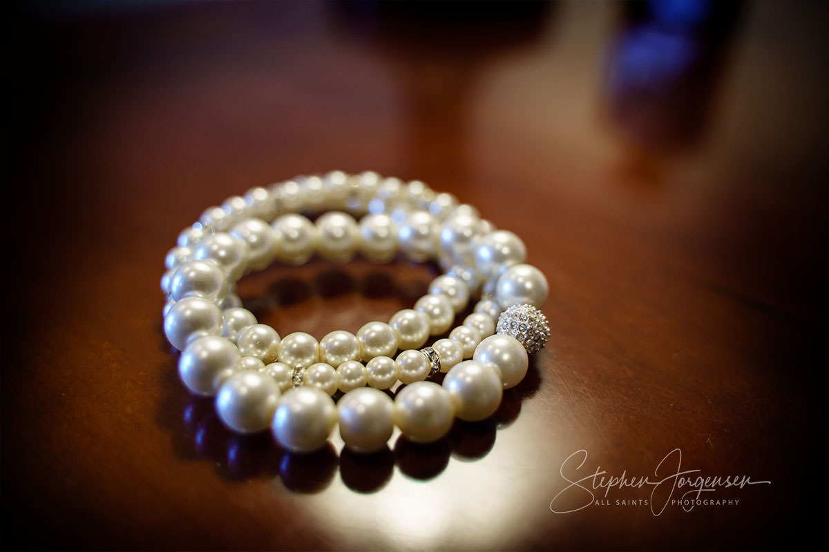 Tracy and Greg's Wedding at the Manor House  | Albury Wedding Photographers  | Allsaintsphotography.wedding.mannorhouse.albury.tracy.greg.0006.jpg