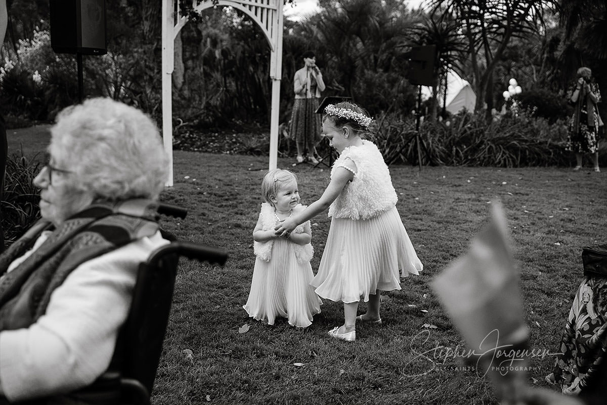 Tori and Eugene's Wedding at Waddington's  Kergunyah | Waddingtons-Kergunyah-weddings-Tori-Eugene-0035.jpg