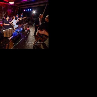 Tori and Eugene's Wedding at Waddington's  Kergunyah | Waddingtons-Kergunyah-weddings-Tori-Eugene-0100.jpg