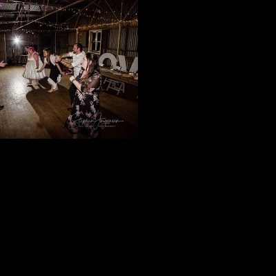 Jo & Fraser’s Wedding at The Wool Press | Granya Wedding Photographers | Granya-Wool-Press-weddings-Jo-Fraser-0088.jpg