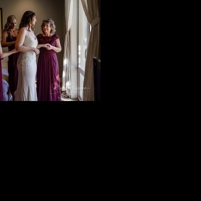 Miranda and James's Wedding at Brown Brothers Winery, Milawa  | Milawa Wedding Photographers | Brown-Brothers-Milawa-weddings-Miranda-James-0010.jpg