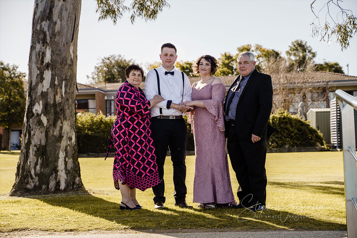 Alyce and Joshua's Yarrawonga / Mulwala  intimate elopement wedding | Yarrawonga / Mulwala Wedding Photographers | Yarrawonga-Mulwala-weddings-Alyce-Joshua-0027.jpg