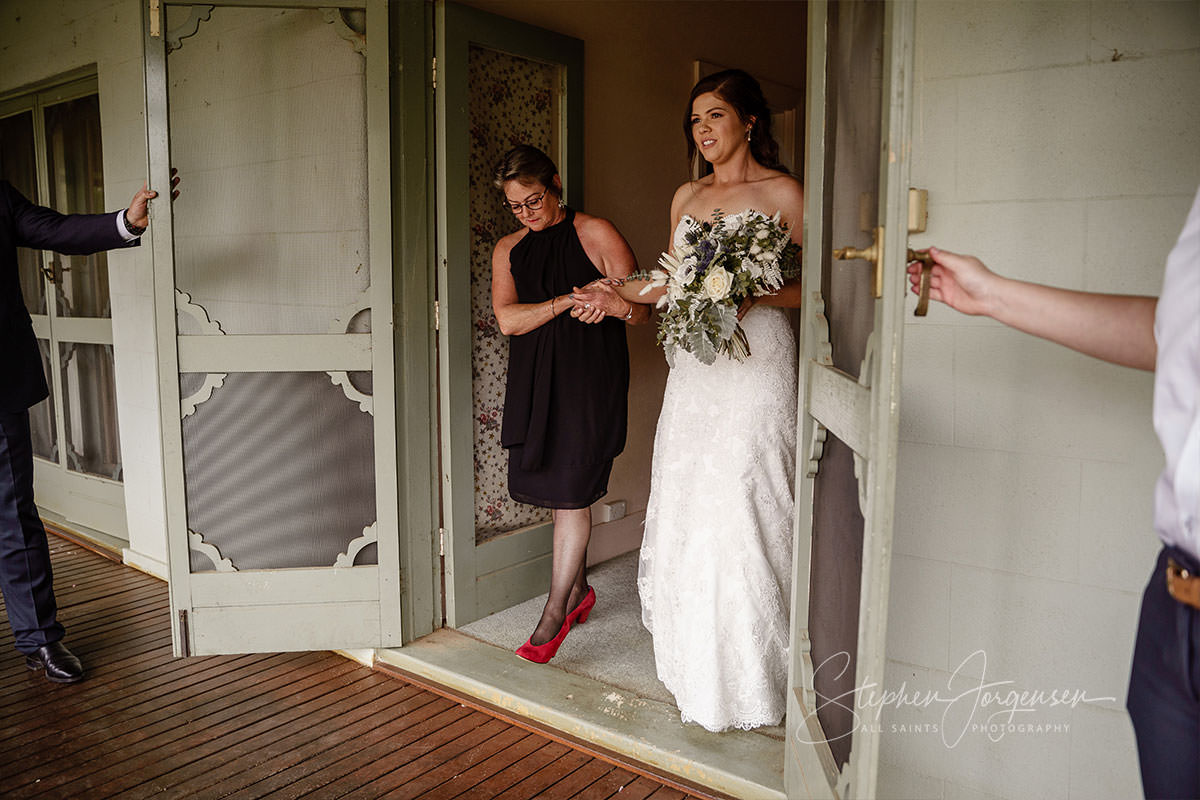 Zoe & Kat’s Wedding at Orange Grove Gardens | Culcairn Wedding Photographers | Orange-Grove-Gardens-Culcairn-weddings-Zoe-Kat-0028.jpg