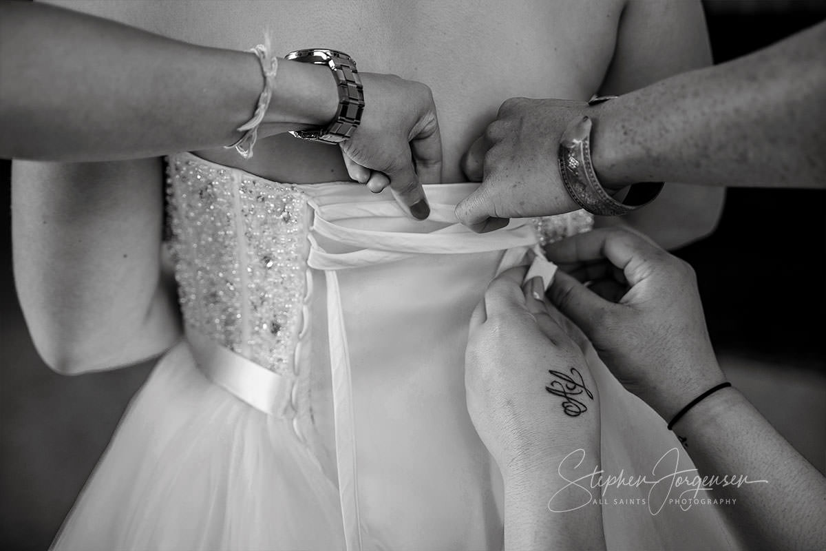 Joanna and Scott's Wedding at Brown Brothers Winery Milawa  | Milawa Wedding Photographers | Brown-Brothers-Winery-Milawa-weddings-Joanna-Scott-0008.jpg