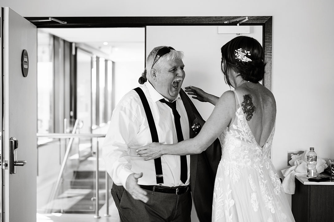 Tanya and Joe's Wedding at The Wodonga Golf Club | Wodonga Wedding Photographers | Wodonga-Golf-Club--weddings-Tanya-Joe-0016.jpg