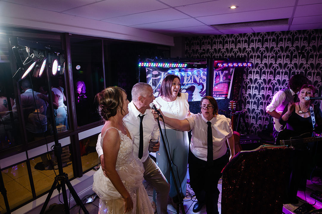 Tanya and Joe's Wedding at The Wodonga Golf Club | Wodonga Wedding Photographers | Wodonga-Golf-Club--weddings-Tanya-Joe-0062.jpg