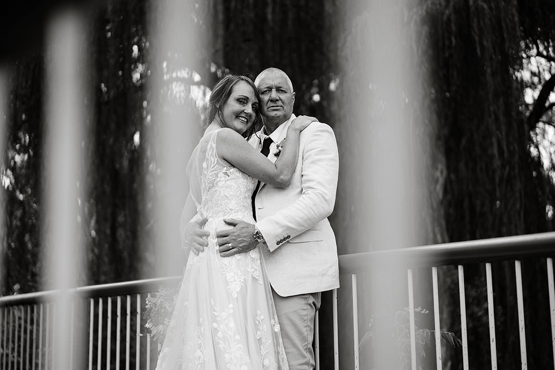 Tanya and Joe's Wedding at The Wodonga Golf Club | Wodonga Wedding Photographers | Wodonga-Golf-Club--weddings-Tanya-Joe-0040.jpg