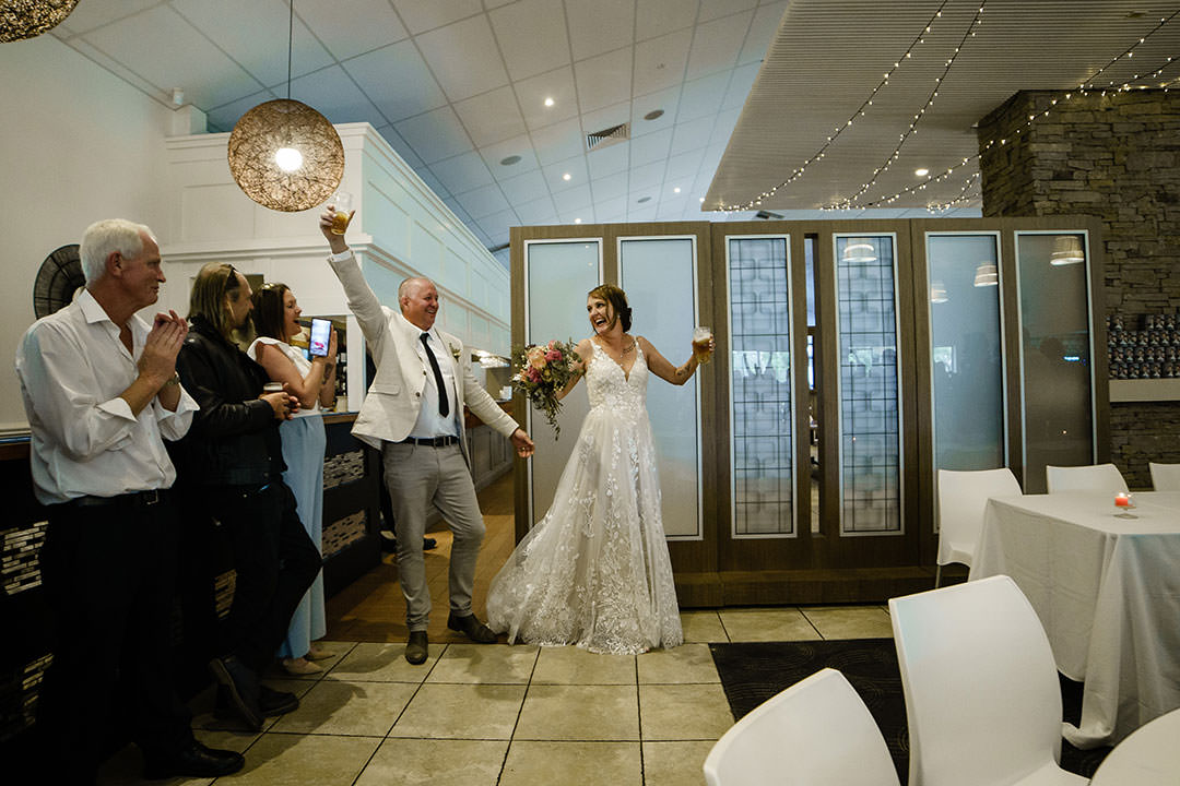 Tanya and Joe's Wedding at The Wodonga Golf Club | Wodonga Wedding Photographers | Wodonga-Golf-Club--weddings-Tanya-Joe-0047.jpg