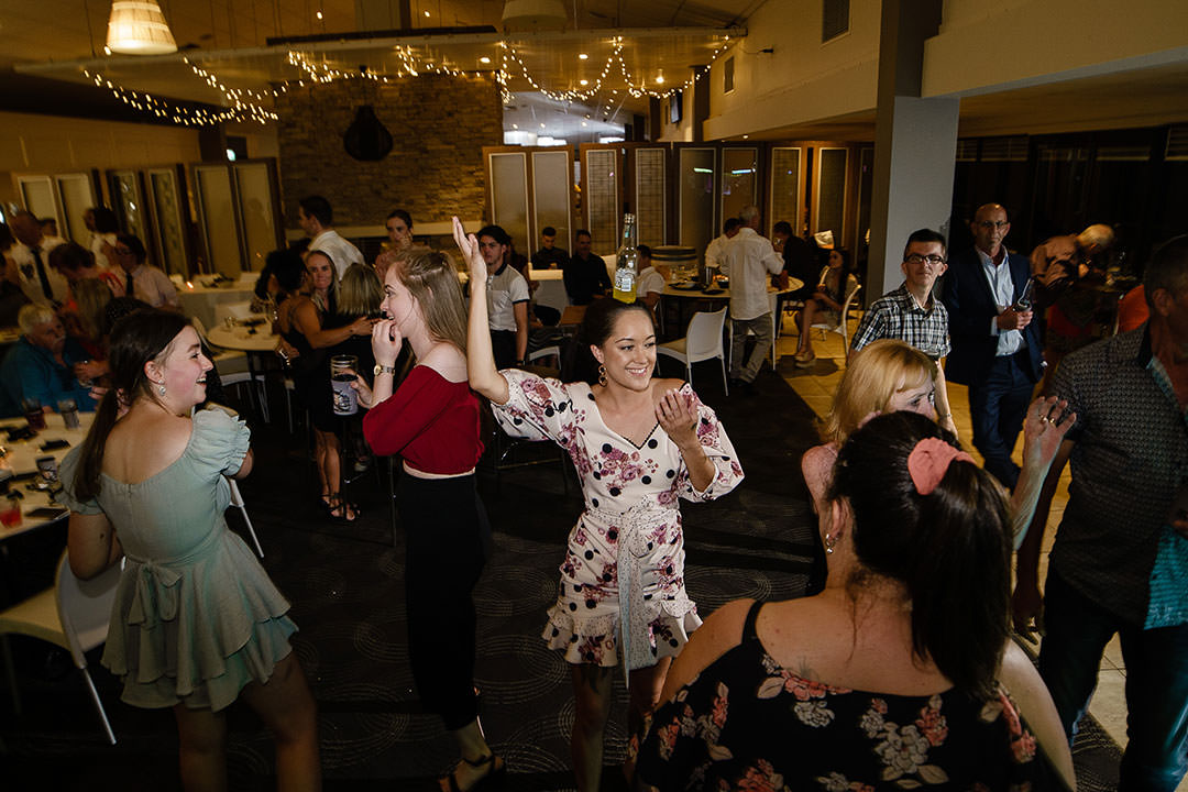 Tanya and Joe's Wedding at The Wodonga Golf Club | Wodonga Wedding Photographers | Wodonga-Golf-Club--weddings-Tanya-Joe-0058.jpg