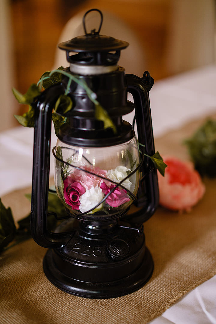 Sarah and Linden's Wedding at Oxley, Victoria | Wangaratta Wedding Photographers | Oxley-Victoria-King-Valley--weddings-Sarah-Linden-0038.jpg