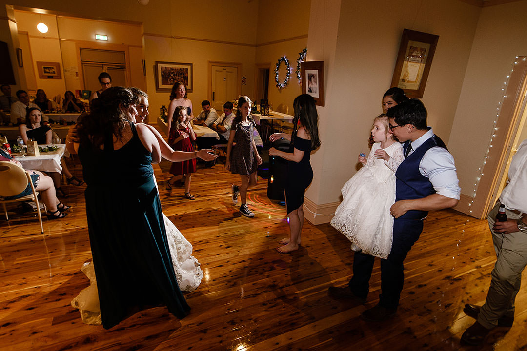 Sarah and Linden's Wedding at Oxley, Victoria | Wangaratta Wedding Photographers | Oxley-Victoria-King-Valley--weddings-Sarah-Linden-0058.jpg