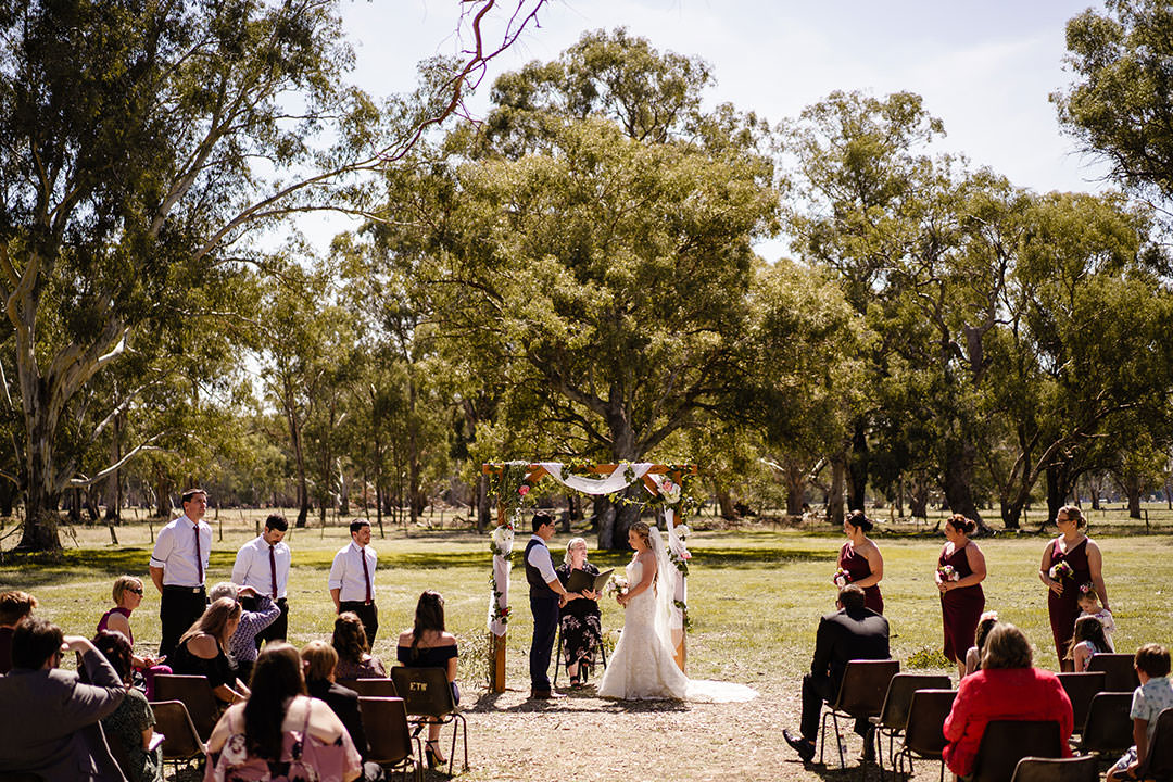 Sarah and Linden's Wedding at Oxley, Victoria | Wangaratta Wedding Photographers | Oxley-Victoria-King-Valley--weddings-Sarah-Linden-0014.jpg