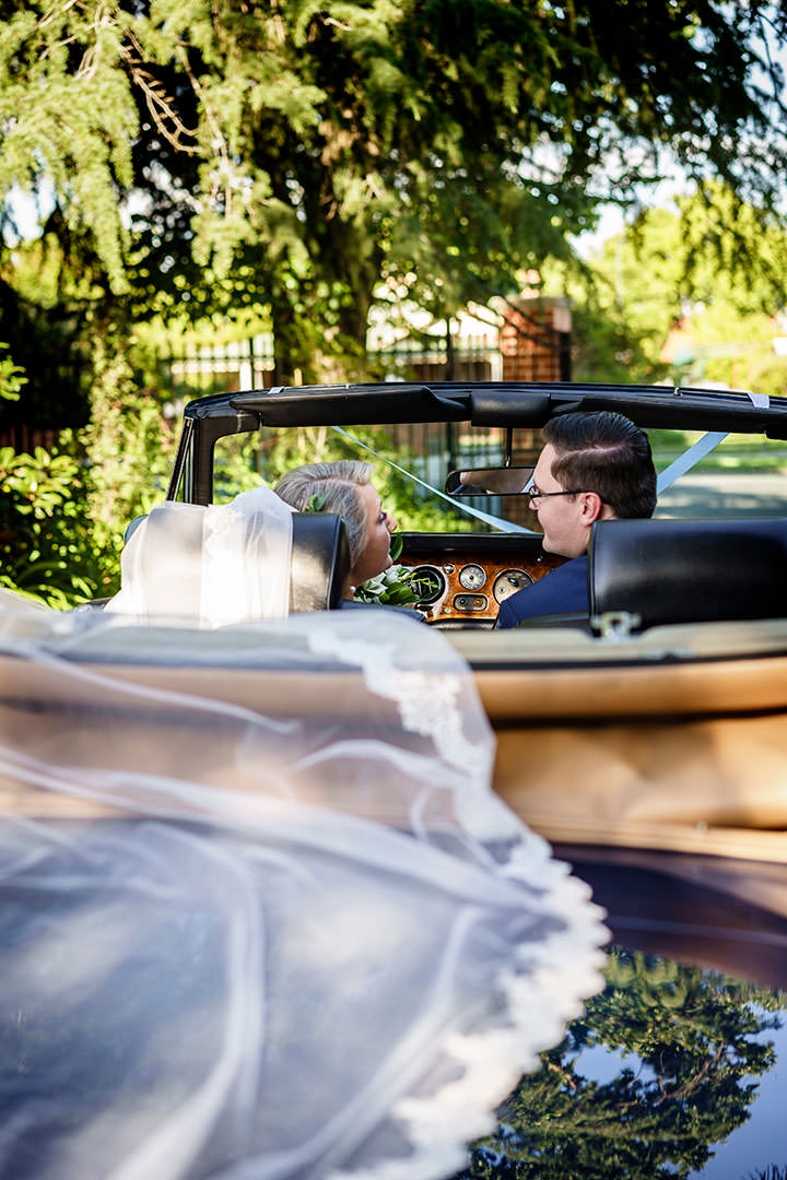 Tabitha & Michael’s Wedding at Adamshurst | Albury Wedding Photographers  | Adamshurst-Albury-Weddings-Tabitha-michael-0040.jpg