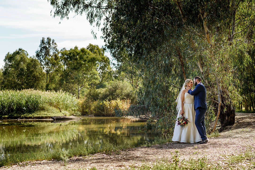 Maddison & Jono’s Wedding at Atura | Albury Wedding Photographers  | Atura-Albury-Weddings-Maddison-Jono-0036.jpg