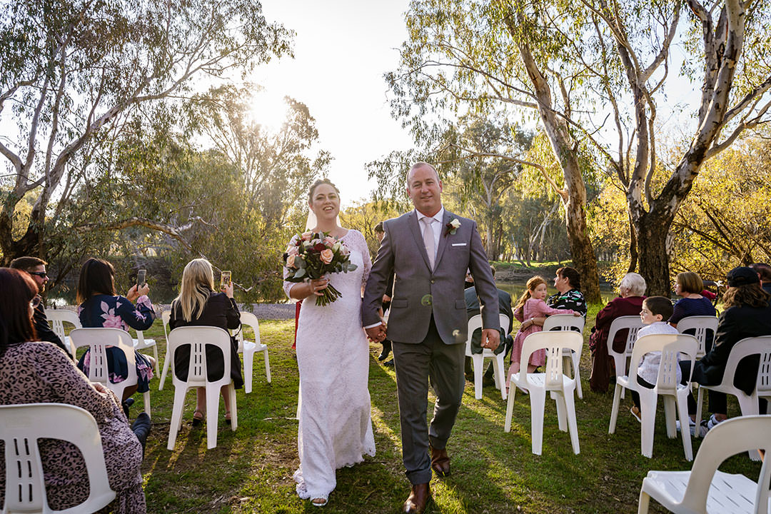 Kate and Danny's  Wedding at The Boat Shed Lake Hume | Albury Wedding Photographers  | Boat-Shed-Lake-Hume-Albury-Weddings-Kate-Danny-0018.jpg
