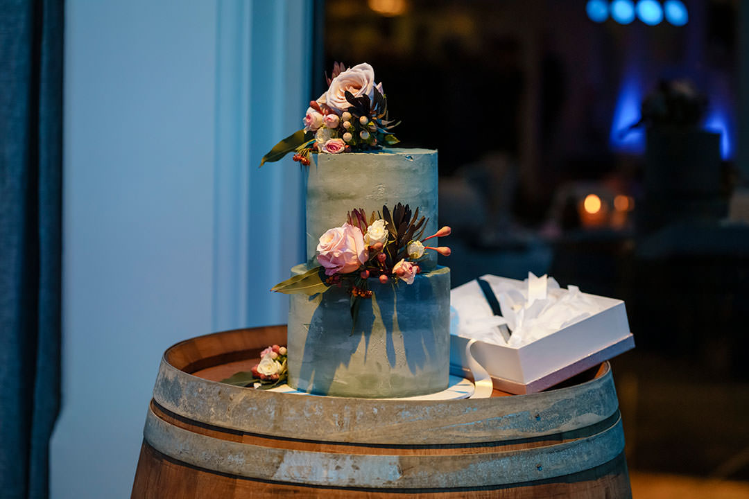 Kate and Danny's  Wedding at The Boat Shed Lake Hume | Albury Wedding Photographers  | Boat-Shed-Lake-Hume-Albury-Weddings-Kate-Danny-0033.jpg