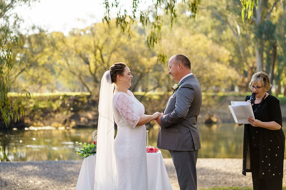 Kate and Danny's  Wedding at The Boat Shed Lake Hume | Albury Wedding Photographers  | Boat-Shed-Lake-Hume-Albury-Weddings-Kate-Danny-0016.jpg