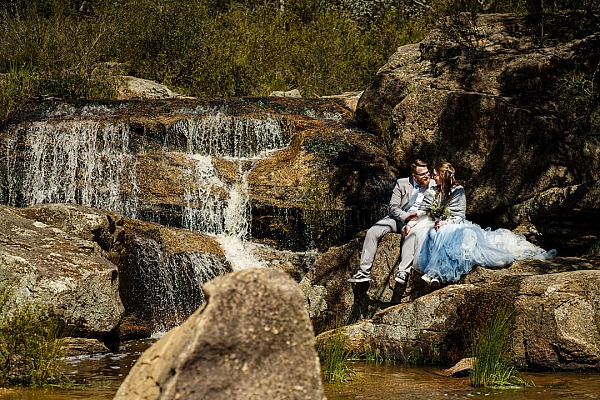 Maddison & Damien’s Wedding at Woolshed Falls | Beechworth Wedding Photographers 