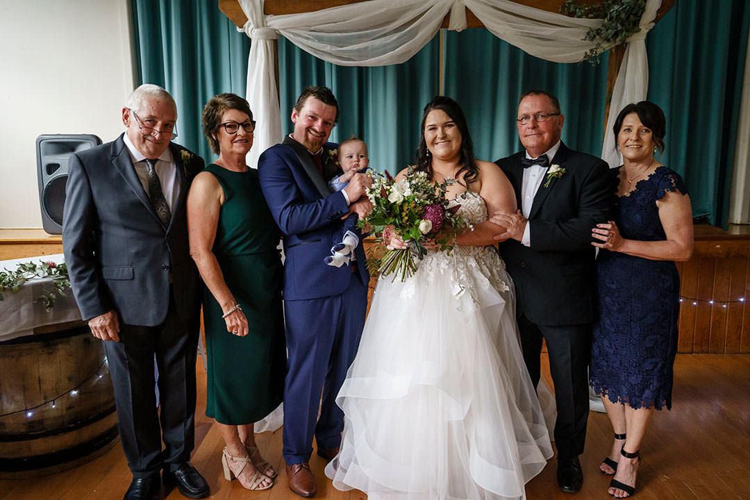 Stephanie and Matthew's wedding at Sandy Creek Victoria | Albury Wedding Photographers  | Sandy-Creek-Weddings-Stephanie-Matthew-0034.jpg