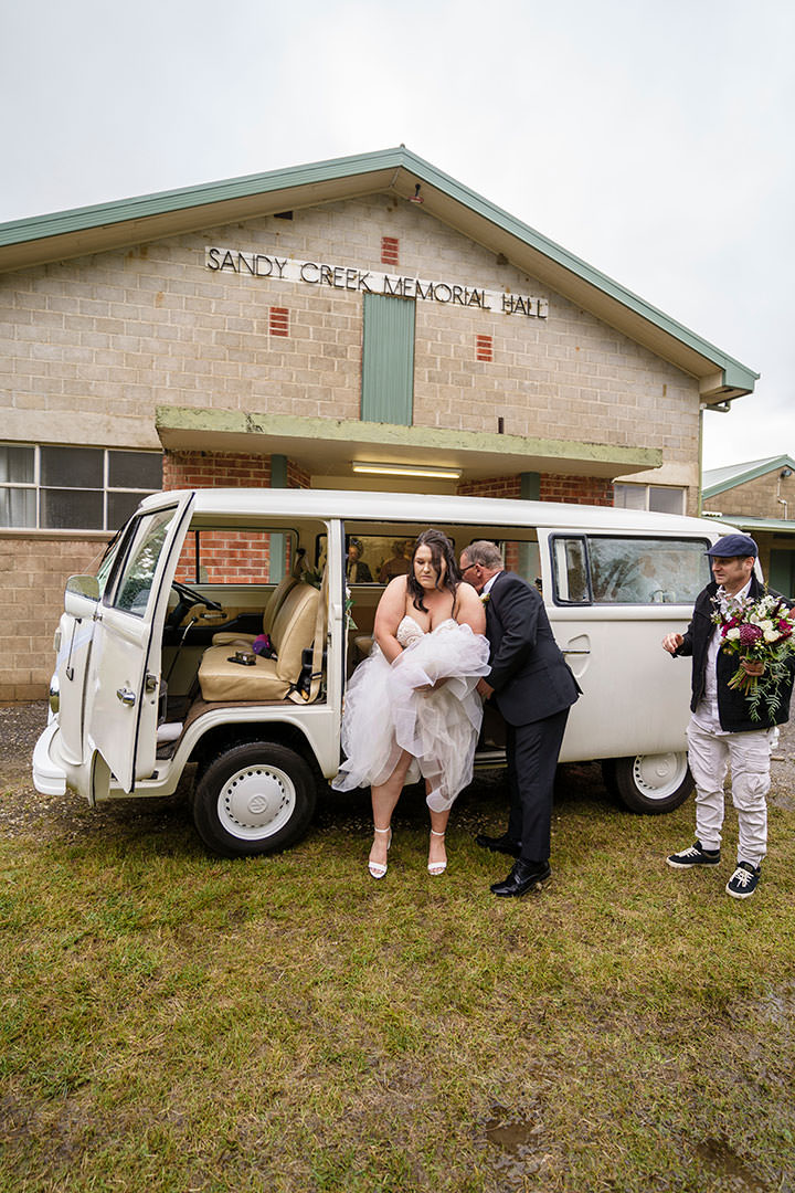 Stephanie and Matthew's wedding at Sandy Creek Victoria | Albury Wedding Photographers  | Sandy-Creek-Weddings-Stephanie-Matthew-0024.jpg