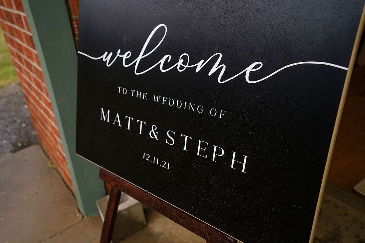 Stephanie and Matthew's wedding at Sandy Creek Victoria | Albury Wedding Photographers  | Sandy-Creek-Weddings-Stephanie-Matthew-0021.jpg