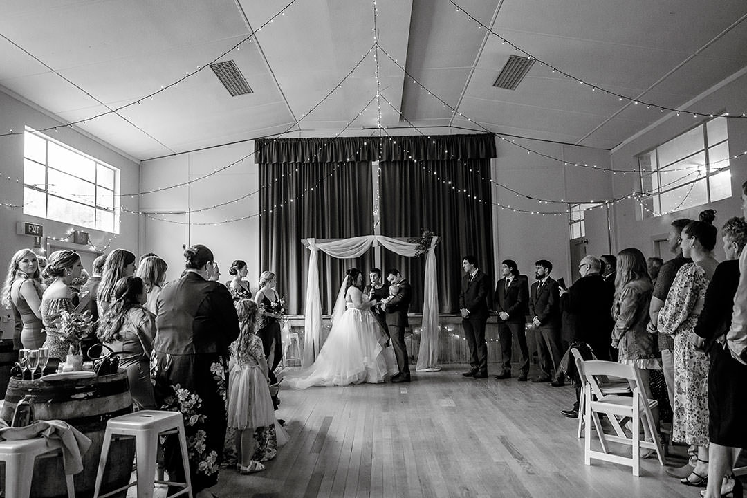 Stephanie and Matthew's wedding at Sandy Creek Victoria | Albury Wedding Photographers  | Sandy-Creek-Weddings-Stephanie-Matthew-0029.jpg