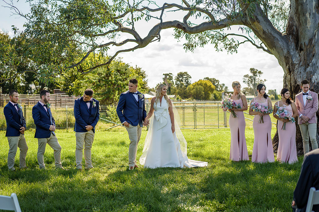 Lisa & Jake’s Wedding in Albury | Albury Wedding Photographers  | Albury-Weddings-Lisa-Jake-0020.jpg