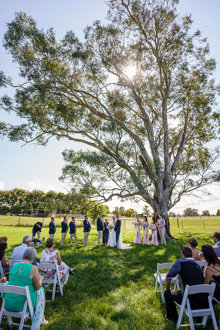 Lisa & Jake’s Wedding in Albury | Albury Wedding Photographers  | Albury-Weddings-Lisa-Jake-0019.jpg