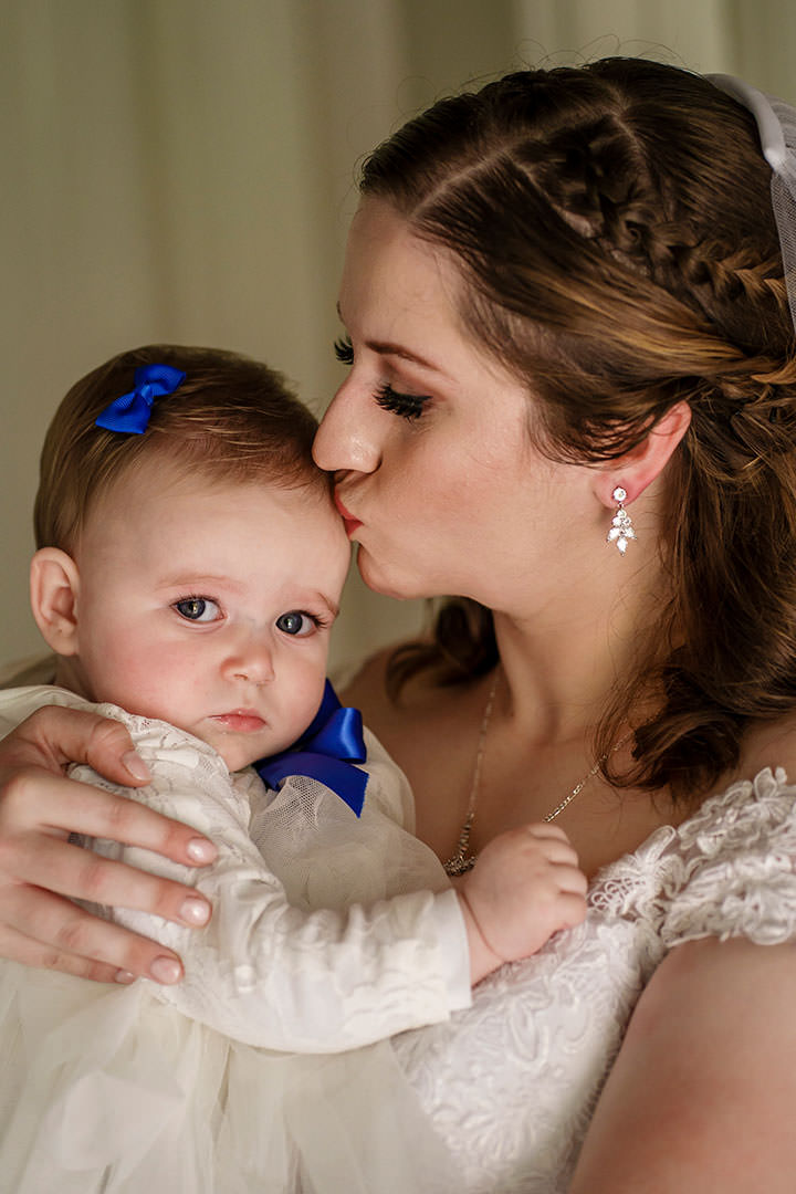 Laura & Lachlan’s Wedding at The Tree Chapple | Wagga Wagga  Wedding Photographers | Wagga-Weddings-Laura-Lachlan-0008.jpg