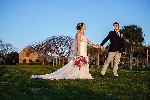 Love Takes Flight: Cara and Brant's Whimsical Wedding at Magpies Nest in Wagga Wagga