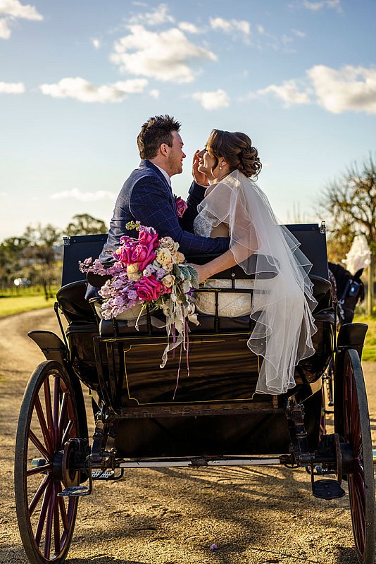Albury Wedding Photographer Prices and Information. | Magpies-Nest-Wagga-Weddings-Cara-Brant-0032.jpg