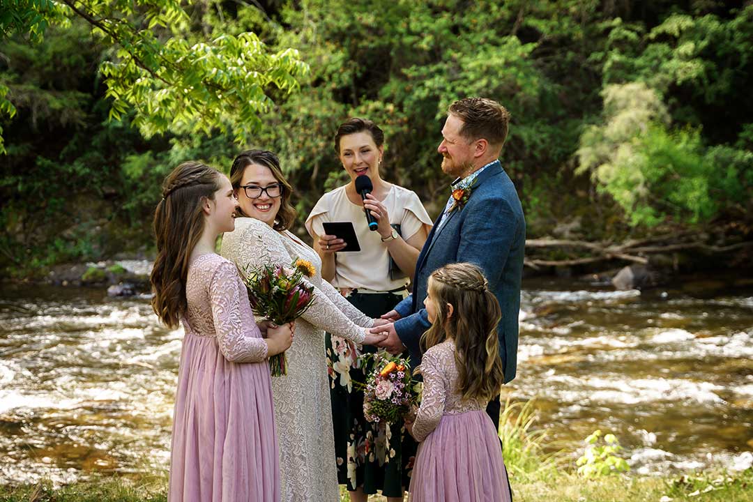 Andrea & Blake’s Wedding at Mitta Mitta Brewing Co. | Mitta Mitta Wedding Photographers  | Mittal-Mitta-Brewing-Co-Weddings-Andrea-Blake-0011.jpg